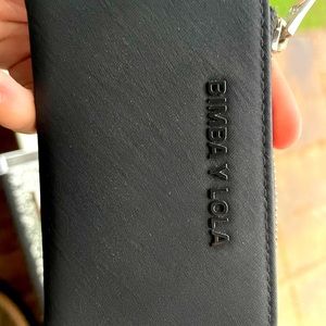Cartera de la firma Bimba & Lola nueva